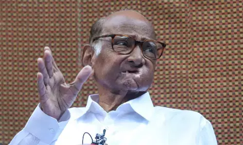 भाषा विवाद : शरद पवार बोले- कक्षा एक से हिंदी अनिवार्य करना सही नहीं, 5वीं के बाद पढ़ाई जाए