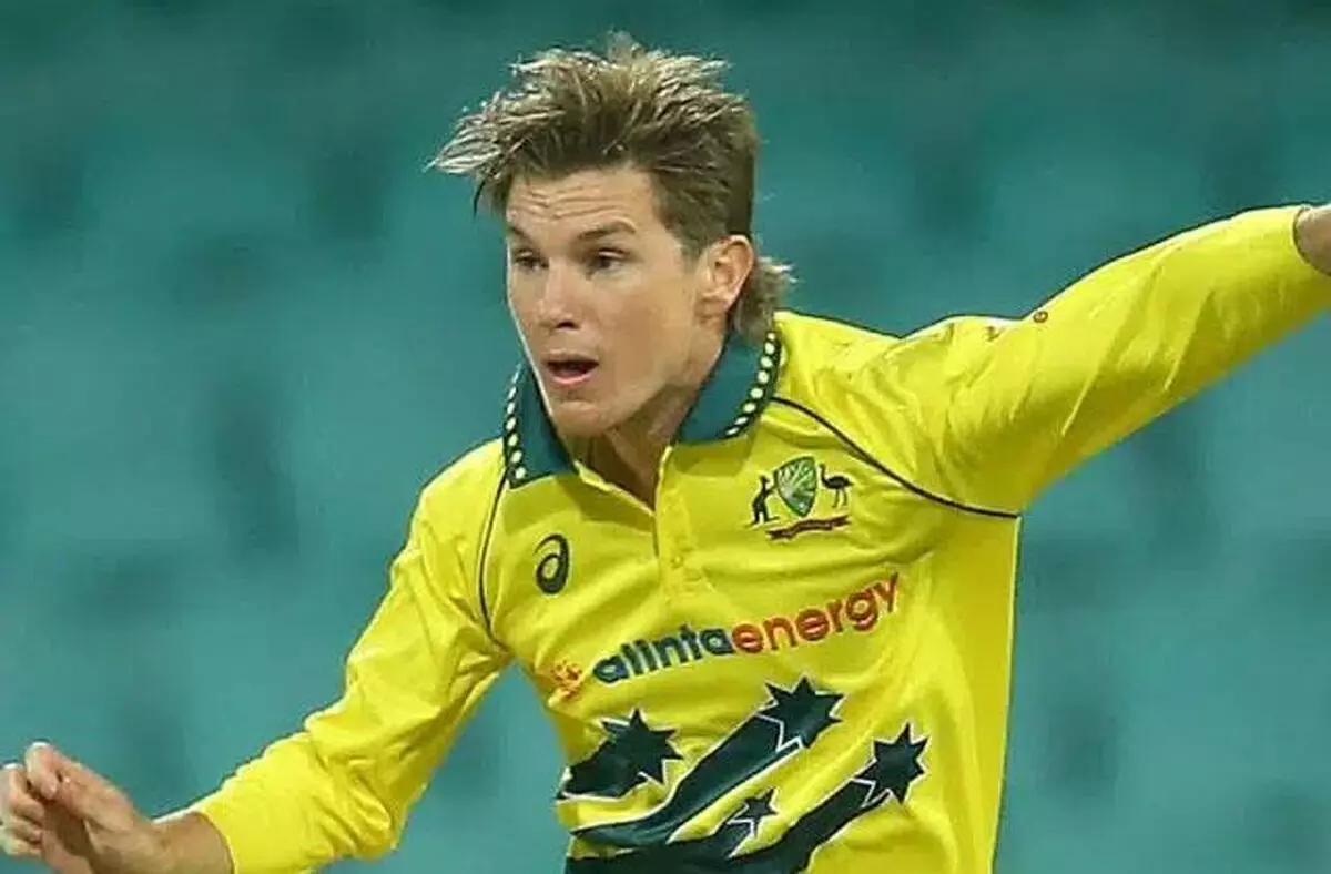 सरे ने टी20 ब्लास्ट के लिए ऑस्ट्रेलियाई स्पिनर एडम जम्पा को अनुबंधित किया सरे ने टी20 ब्लास्ट के लिए ऑस्ट्रेलियाई स्पिनर एडम जम्पा को अनुबंधित किया