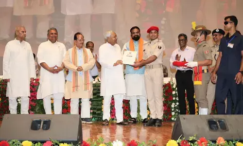 बिहार चुनाव से पहले नीतीश कुमार का बड़ा तोहफा,  21,391 नवनियुक्त सिपाहियों को नियुक्ति पत्र सौंपे