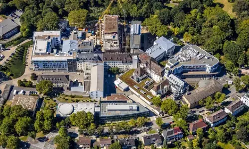 जर्मनी में पढ़ रहे भारतीय छात्रों की पढाई असल में कितनी मुफ्त