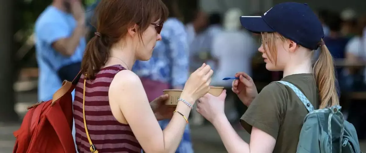 जर्मनी की गर्मी में बढ़ी आइसक्रीम की कीमत