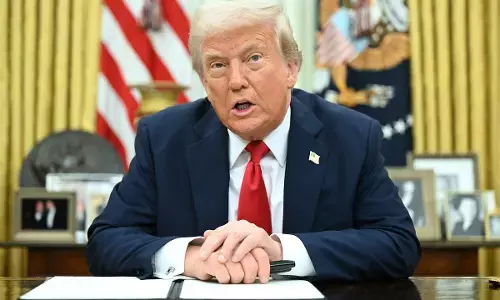 बीबी को जाने दो! ट्रंप ने नेतन्याहू के पक्ष में फिर बुलंद की आवाज, भ्रष्टाचार के मुकदमे को खत्म करने की उठाई मांग