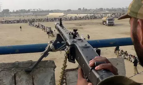 वजीरिस्तान हमले पर भारत बोला, हमें मत घसीटो