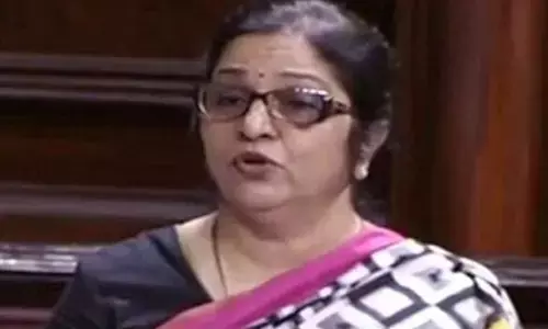 महाराष्ट्र सरकार का तीन भाषा नीति को वापस लेना स्वागत योग्य कदम : रजनी पाटिल