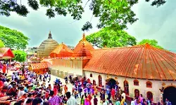 अंबुबाची मेला : जहां रजोधर्म की होती है पूजा, भक्तों को मिलता है दिव्य प्रसाद! अंबुबाची मेला : जहां रजोधर्म की होती है पूजा, भक्तों को मिलता है दिव्य प्रसाद!