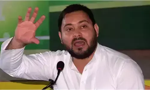 तेजस्वी ने मतदाता पुनरीक्षण को लेकर उठाए सवाल, कहा- चुनाव आयोग खुद कंफ्यूज