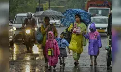 दिल्ली-एनसीआर में बारिश का दौर, गर्मी से मिलेगी राहत