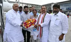 मल्लिकार्जुन खड़गे का तेलंगाना दौरा, रेवंत रेड्डी सरकार के कार्यों की करेंगे समीक्षा