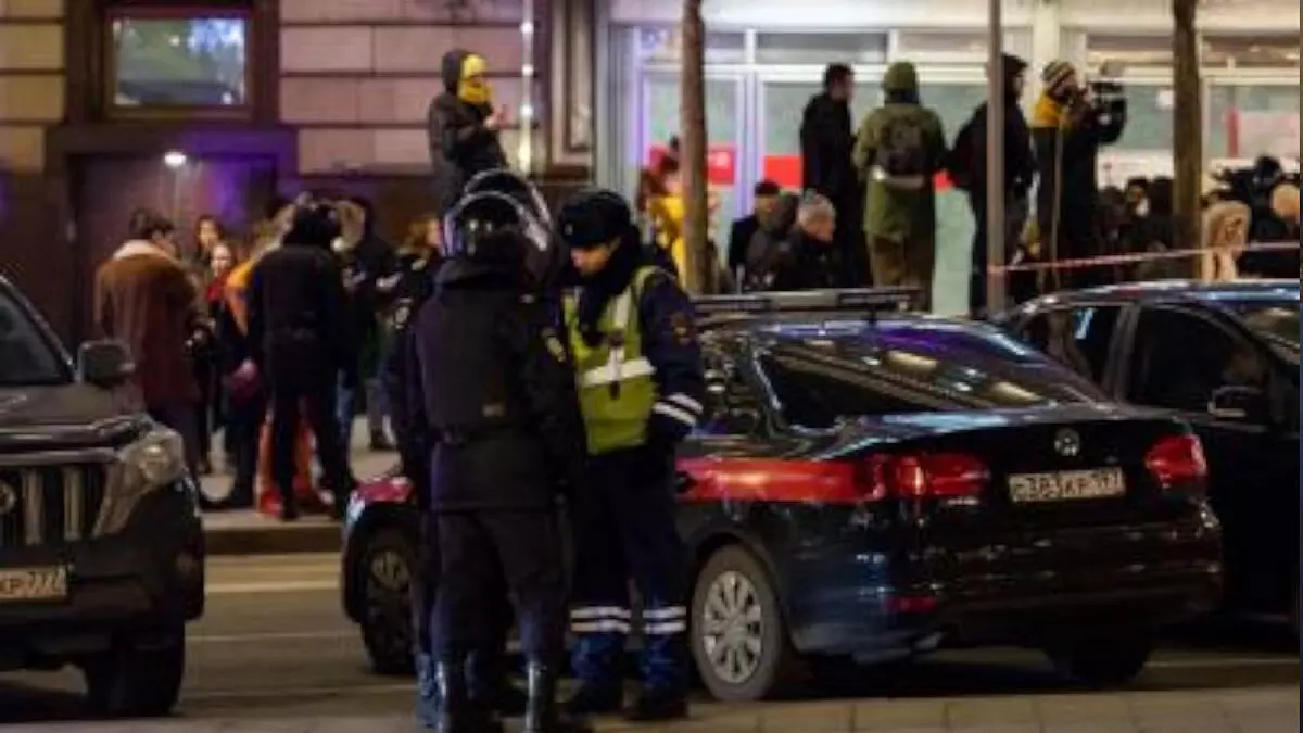 रूस ने आतंकवादी हमले की योजना बना रही महिला को हिरासत में लिया