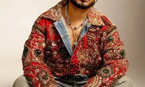 ‘गुलाबी साड़ी’ फेम संजू बोले, मराठी म्यूजिक में हैं कई संभावनाएं ‘गुलाबी साड़ी’ फेम संजू बोले, मराठी म्यूजिक में हैं कई संभावनाएं