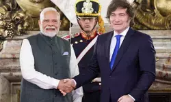 त्रिनिदाद एंड टोबैगो के बाद अर्जेंटीना पहुंचे प्रधानमंत्री मोदी, राष्ट्रपति जेवियर माइली से की मुलाकात