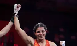 विश्व मुक्केबाजी कप : साक्षी ने भारत को दिलाया पहला स्वर्ण विश्व मुक्केबाजी कप : साक्षी ने भारत को दिलाया पहला स्वर्ण