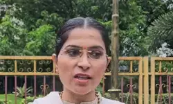 अयोध्या पौल का निरहुआ पर हमला, बोलीं- उनका व्यवहार नहीं बदला तो मिलेगा जवाब अयोध्या पौल का निरहुआ पर हमला, बोलीं- उनका व्यवहार नहीं बदला तो मिलेगा जवाब