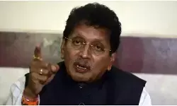 महाराष्ट्र में हिंसा की संस्कृति नहीं, हमेशा चर्चा और संवाद से समाधान निकाले गए : दीपक केसरकर