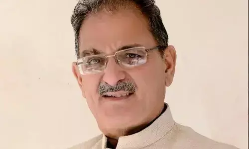 हिंदी भाषा सभी को जोड़कर रखती है : कविंदर गुप्ता