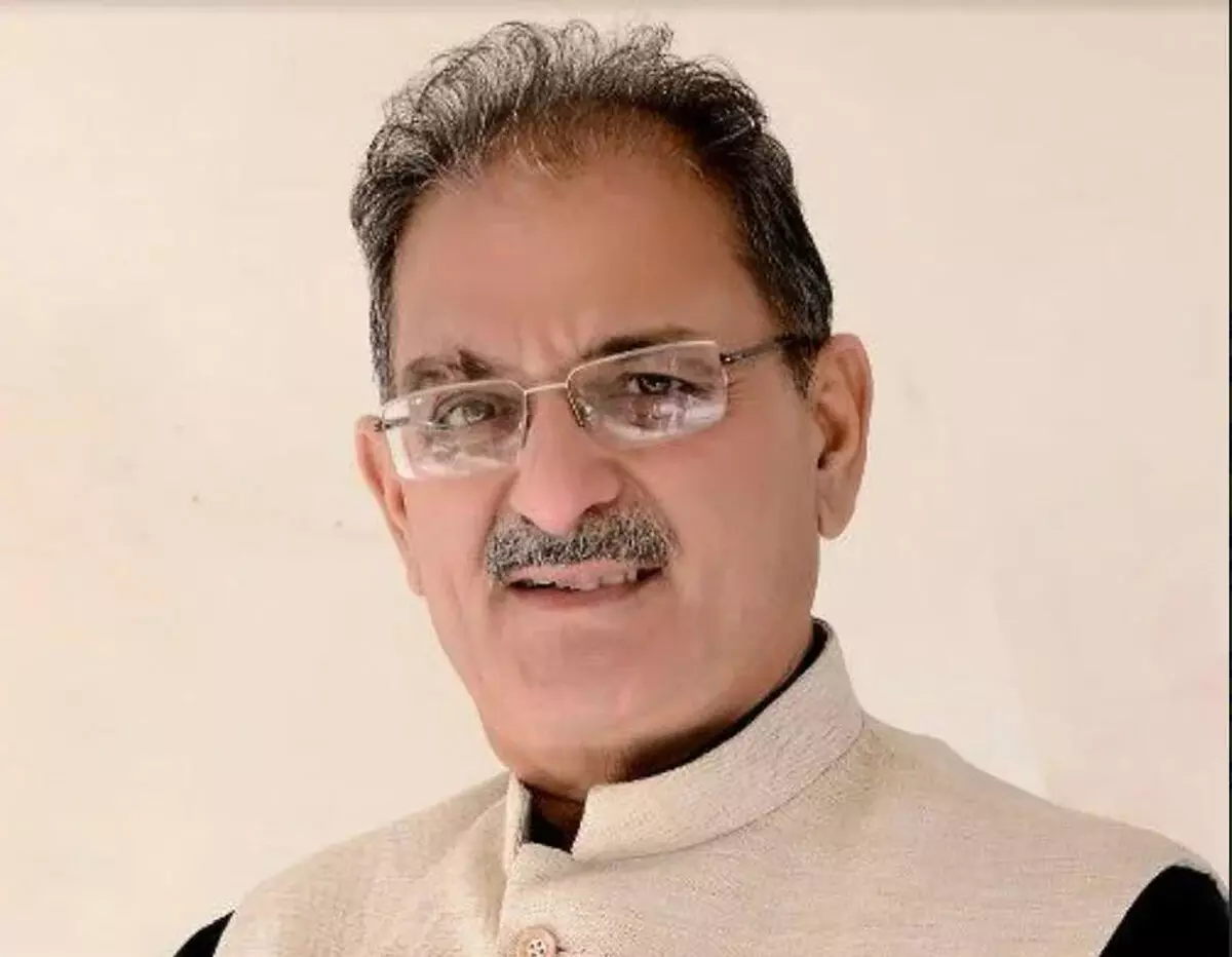 हिंदी भाषा सभी को जोड़कर रखती है : कविंदर गुप्ता