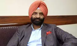 दिल्ली : सिरसा का केजरीवाल पर निशाना, कहा- देश तोड़ने वालों से लेते हैं पैसा दिल्ली : सिरसा का केजरीवाल पर निशाना, कहा- देश तोड़ने वालों से लेते हैं पैसा