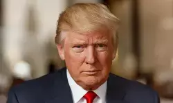 यूक्रेन को हथियार भेजने की खबर से ‘अचंभित’ हुए ट्रंप यूक्रेन को हथियार भेजने की खबर से ‘अचंभित’ हुए ट्रंप