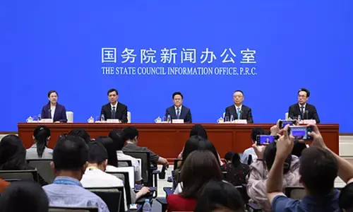 पांच वर्षों में चीन की आर्थिक वृद्धि 350 खरब युआन से अधिक होने की उम्मीद