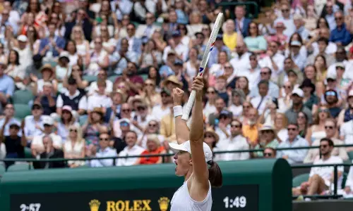 विंबलडन 2025: सैमसोनोवा को हराकर पहली बार सेमीफाइनल में पहुंचीं इगा स्वियातेक