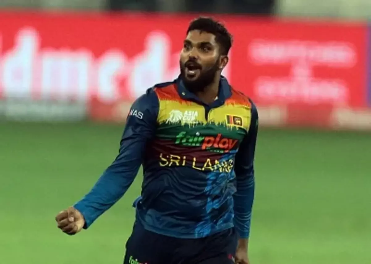 वानिंदु हसरंगा बांग्लादेश के खिलाफ टी20 सीरीज से बाहर