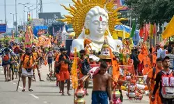 कांवड़ियों की पहली पसंद भगवा क्यों, सावन में इस रंग का क्या है महत्व?