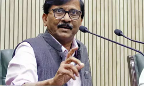 मानसून सत्र को अच्छे से चलाने की जिम्मेदारी सरकार की : संजय राउत मानसून सत्र को अच्छे से चलाने की जिम्मेदारी सरकार की : संजय राउत