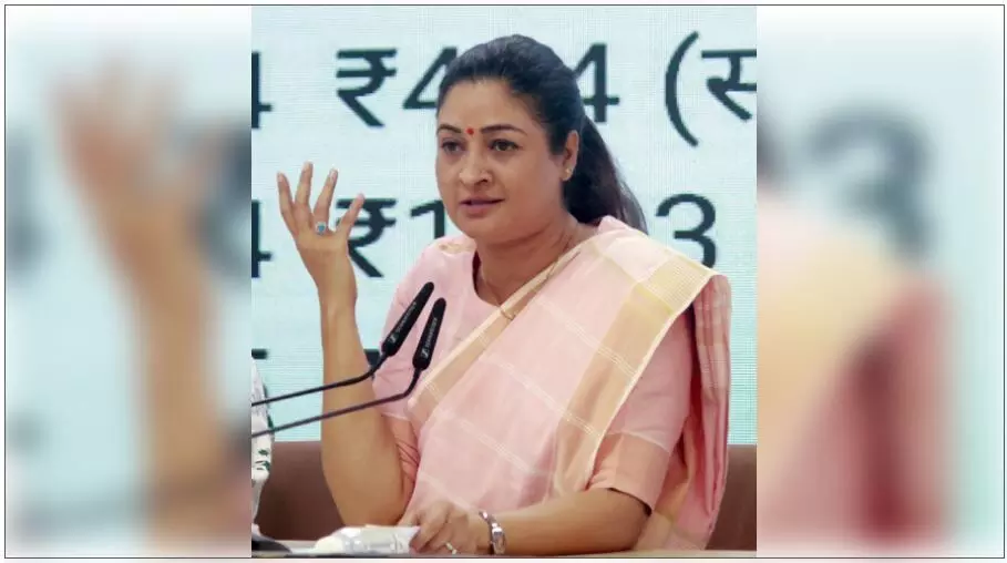 बिहार में कानून-व्यवस्था चरमरा चुकी है : अलका लांबा