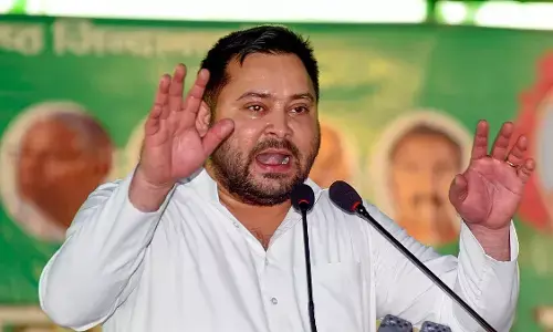 बिहार मतदाता पुनरीक्षण को लेकर तेजस्वी यादव ने साधा निशाना