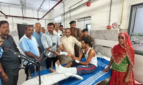 गुजरात : मुजपुर-गंभीरा पुल दुर्घटना पर सरकार संवेदनशील, पीड़ितों को 62 लाख रुपए की आर्थिक सहायता दी गई