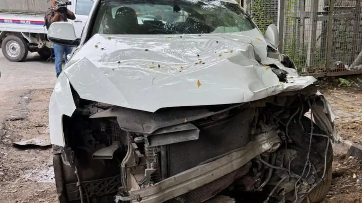 दिल्ली के वसंत विहार में तेज रफ्तार ऑडी का कहर, पांच को कुचला