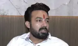 चिराग पासवान की पार्टी के सांसद राजेश वर्मा का बयान, बिहार में बढ़ा है अपराध चिराग पासवान की पार्टी के सांसद राजेश वर्मा का बयान, बिहार में बढ़ा है अपराध