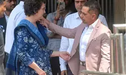 मनी लॉन्ड्रिंग केस : रॉबर्ट वाड्रा से ईडी दफ्तर में पूछताछ, जानें क्या है मामला