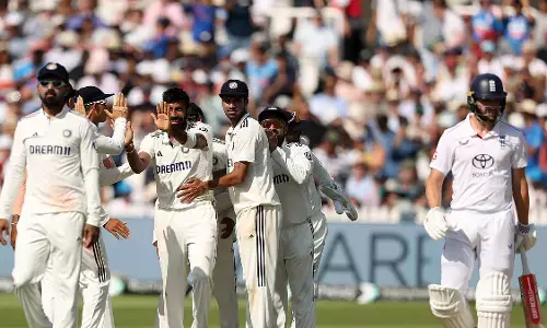 लॉर्ड्स टेस्ट : भारत को जीत के लिए मिला 193 रनों का लक्ष्य लॉर्ड्स टेस्ट : भारत को जीत के लिए मिला 193 रनों का लक्ष्य