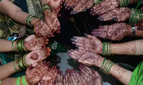 दिल्ली हाट पीतमपुरा में 25 जुलाई से तीन दिवसीय तीज मेले का भव्य आयोजन दिल्ली हाट पीतमपुरा में 25 जुलाई से तीन दिवसीय तीज मेले का भव्य आयोजन