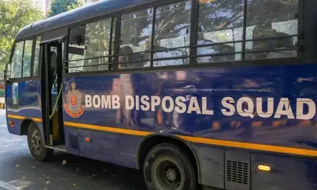 दिल्ली : कई स्कूलों को बम से उड़ाने की धमकी, पुलिस ने शुरू की जांच