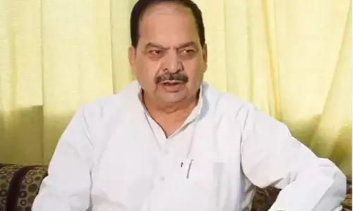 शाहदरा में एक्सीडेंट से बिखरे थे कांच के टुकड़े : मतीन अहमद