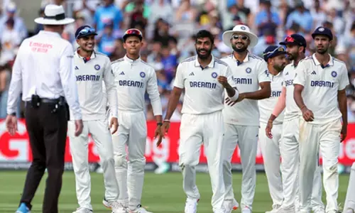 भारतीय पुरुष और महिला क्रिकेट टीम ने की किंग चार्ल्स तृतीय से मुलाकात