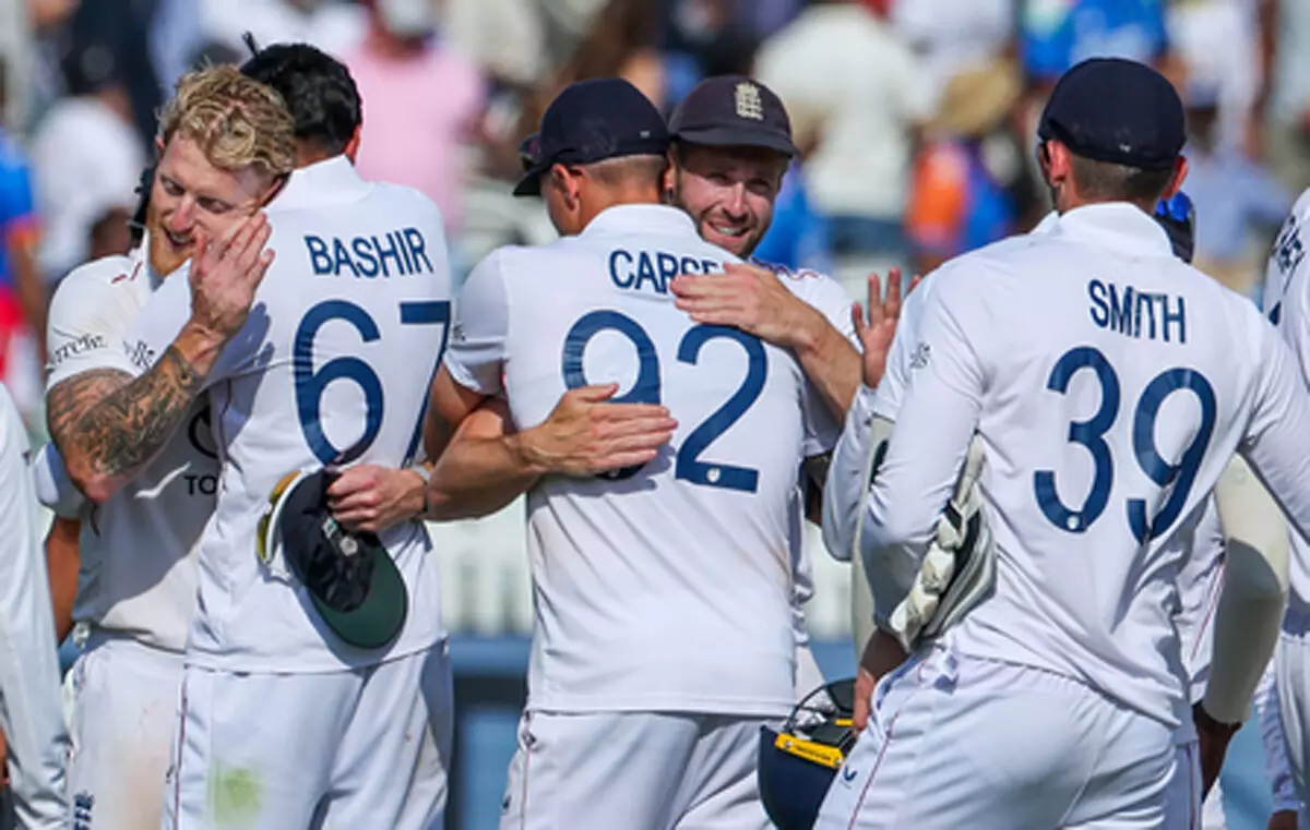 लॉर्ड्स टेस्ट : इंग्लैंड ने 22 रनों से जीता मैच, सीरीज में बनाई 2-1 से बढ़त
