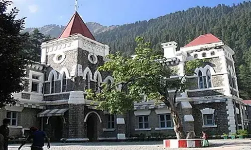 उत्तराखंड हाईकोर्ट ने प्रधान प्रत्याशी के पक्ष में सुनाया फैसला, नामांकन रद्द के आदेश पर रोक