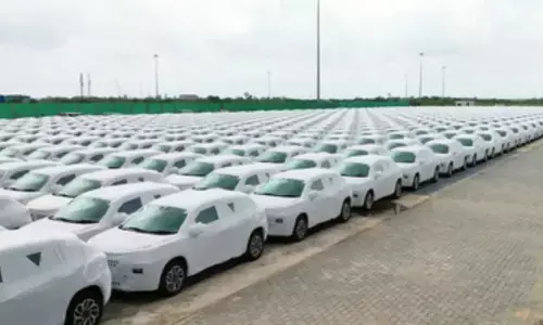 केंद्र ने भारत के ऑटोमोटिव मिशन प्लान 2047 के लिए शुरू किया काम केंद्र ने भारत के ऑटोमोटिव मिशन प्लान 2047 के लिए शुरू किया काम