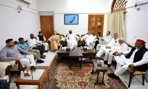 मानसून सत्र से पहले कल इंडिया ब्लॉक की बैठक मानसून सत्र से पहले कल इंडिया ब्लॉक की बैठक