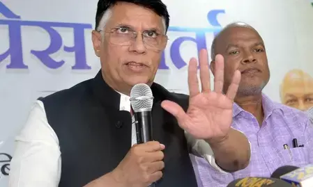 Pawan Khera: रॉबर्ट वाड्रा के खिलाफ चार्जशीट पर बोले पवन खेड़ा, हर बार चुनाव से पहले होती है ऐसी कार्रवाई