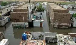 पाकिस्तान में मानसून का कहर, 200 से अधिक लोगों की मौत