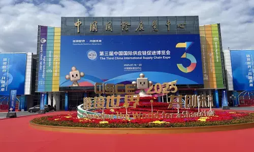 चीन के अवसर के प्रति विदेशी प्रदर्शक आशावादी