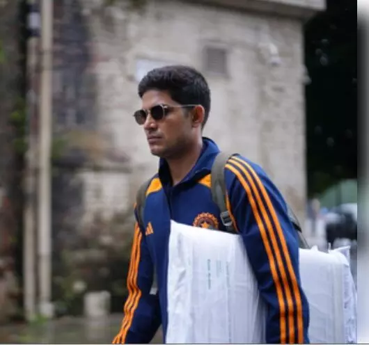 भारत बनाम इंग्लैंड : चौथा टेस्ट मैच खेलने मैनचेस्टर पहुंची टीम इंडिया