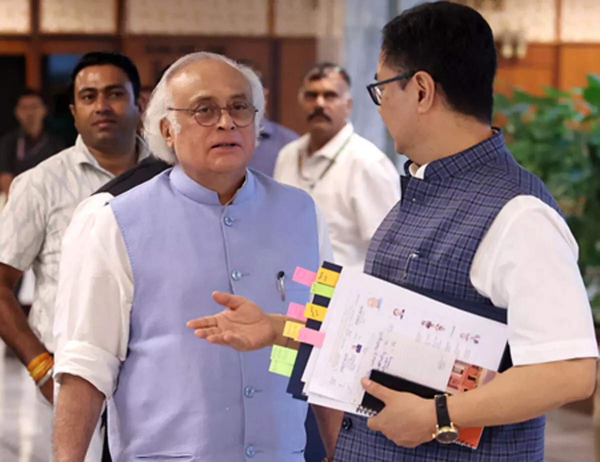 मानसून सत्र में स्वयं प्रधानमंत्री गंभीर बहसों पर उत्तर दें : कांग्रेस