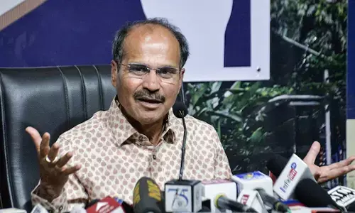 अधीर रंजन चौधरी ने बंगाली प्रवासी मजदूरों के उत्पीड़न को लेकर प्रधानमंत्री को पत्र लिखा