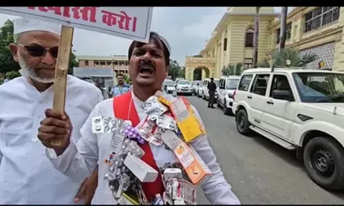 बिहार विधानमंडल में मतदाता पुनरीक्षण को लेकर विपक्ष का हंगामा