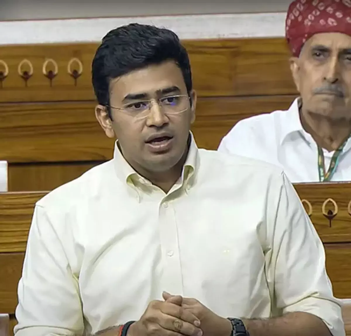 कर्नाटक में बदले की राजनीति, भ्रष्टाचार को उजागर करता रहूंगा : तेजस्वी सूर्या